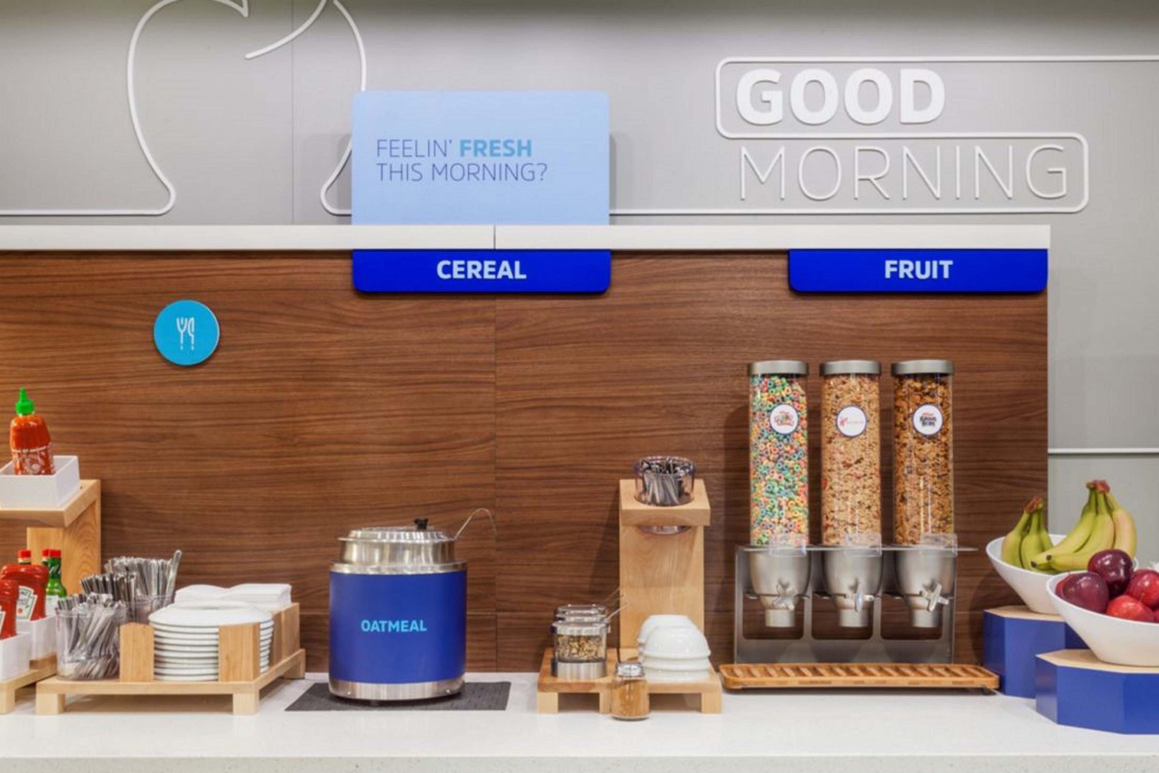 Holiday Inn Express Hotel & Suites Canton By Ihg Екстер'єр фото