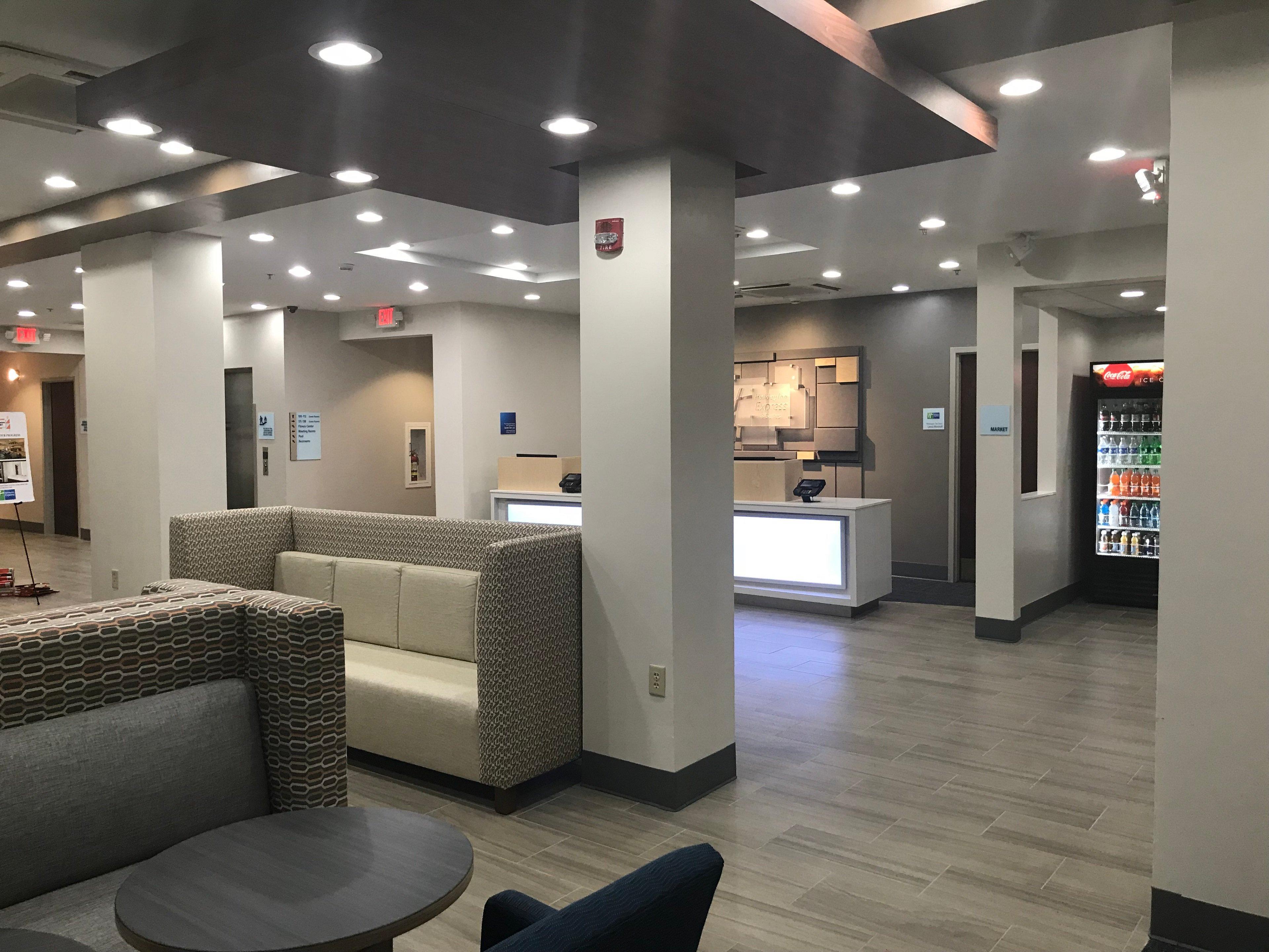 Holiday Inn Express Hotel & Suites Canton By Ihg Екстер'єр фото