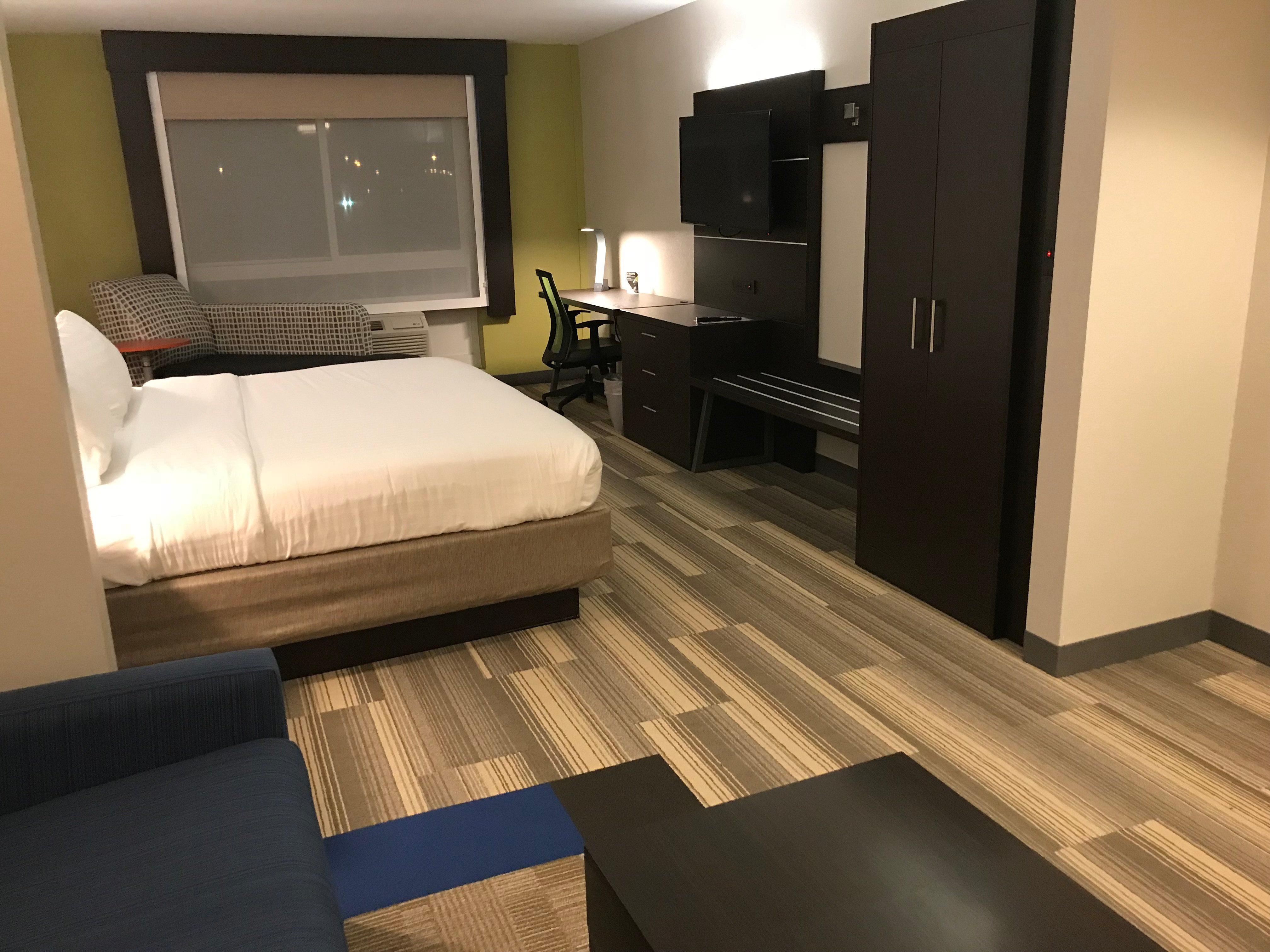Holiday Inn Express Hotel & Suites Canton By Ihg Екстер'єр фото